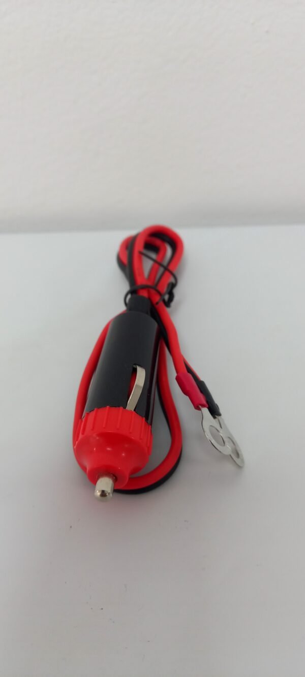 Conector de Encendedor 12V con Terminales de Ojal